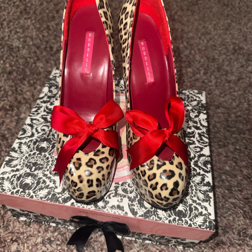 Bordello Leopard Print Satin Bow Pumps in Red size 8